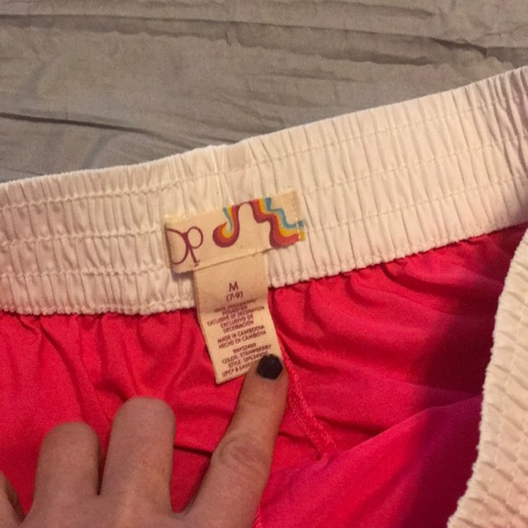 Shorts - Picture 2 of 3